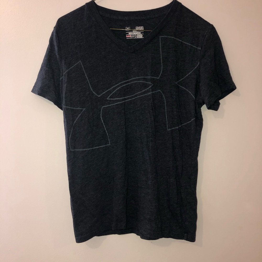 Girls Under Armour T-shirt